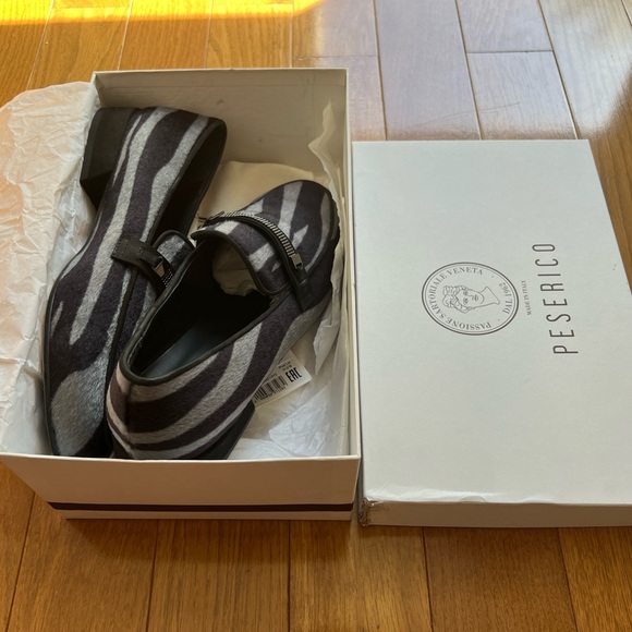Peserico New with Box women’s loafer grey black size 40 - Picture 6 of 10